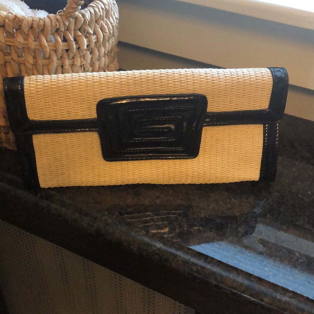 White House Black Market Clutch
